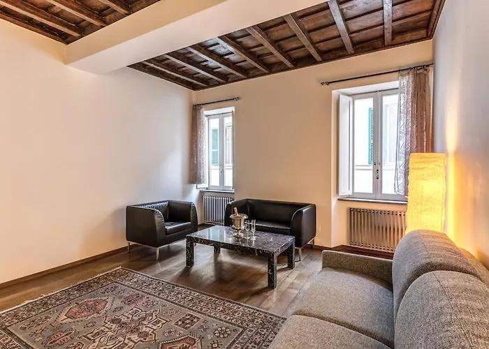 Domus Mondrian Luxury House *